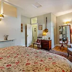 4 Bed In Penrith Oc-94247