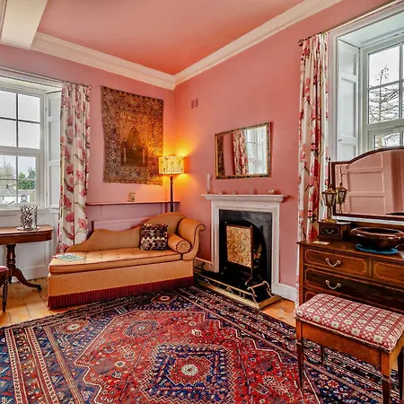 4 Bed In 94247 * Greystoke